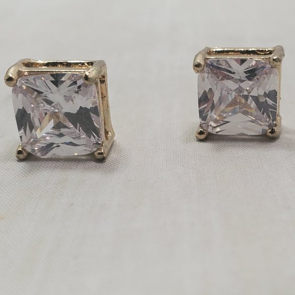 Isaac Mizrahi Princess cut diamond stud double prong gold pierced earring - Picture 6 of 6